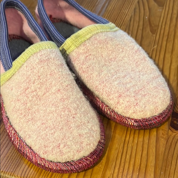 Sparkly Pink and Cream Slippers with Jute Sole - Picture 10 of 12